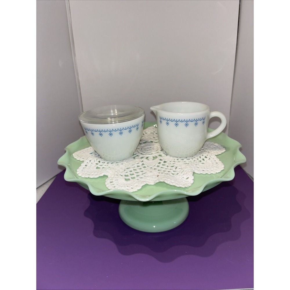 Corelle / Corning Blue Snow Flake Garland Mini Creamer and Open Sugar w/box